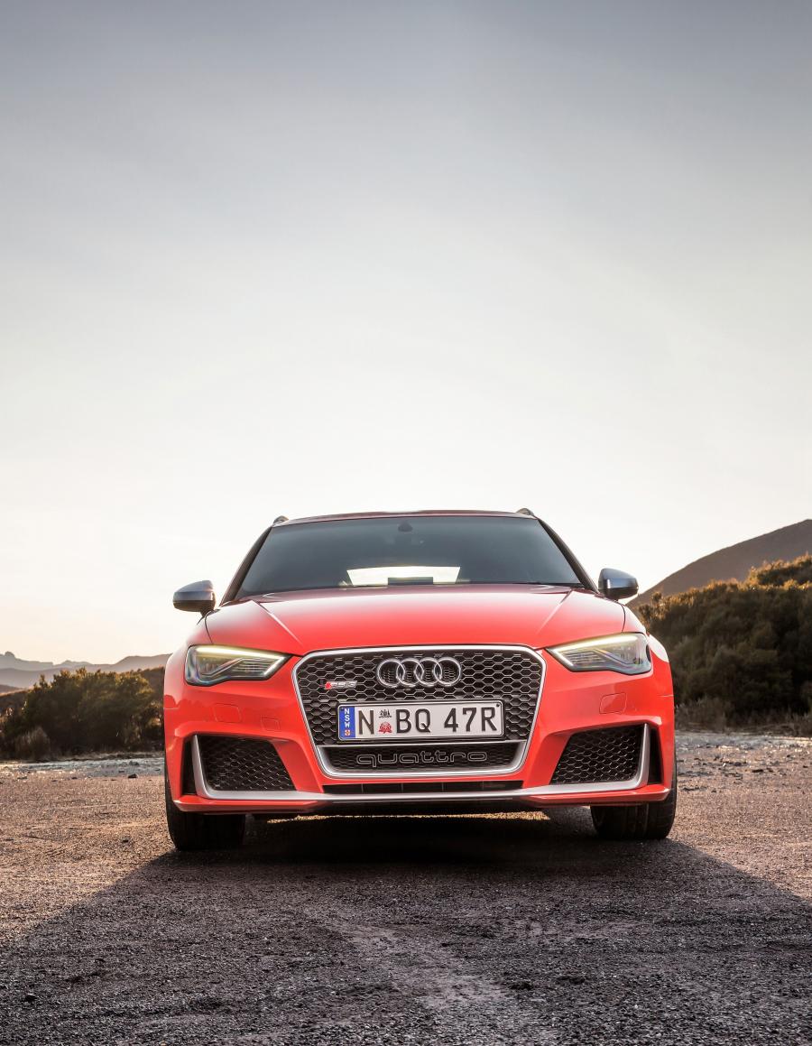 Audi RS3 Sportback (8V) 2015 года  (AU) (фото 17 из 30)